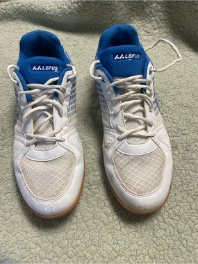 Men's White and Blue Tennis Shoes